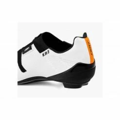 Chaussures Route DMT KR3 P.43 Blanc & Noir / Carbone Serrages BOA 8 Chaussures Route DMT KR3 P.43 Blanc & Noir / Carbone Serrages BOA -Promos Velo Sprinter Magasin chaussures route dmt kr3 p43 blanc noir carbone serrages boa 1