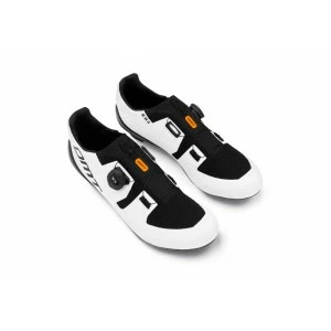 Chaussures Route DMT KR3 P.43 Blanc & Noir / Carbone Serrages BOA 4 Chaussures Route DMT KR3 P.43 Blanc & Noir / Carbone Serrages BOA – Image 4