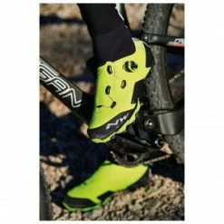 Chaussures VTT Hiver NORTHWAVE RAPTOR ARCTIC GTX P.42 Jaune Fluo & Noir Gore-tex 8 Chaussures VTT Hiver NORTHWAVE RAPTOR ARCTIC GTX P.42 Jaune Fluo & Noir Gore-tex -Promos Velo Sprinter Magasin chaussures vtt hiver northwave raptor arctic gtx p42 jaune fluo noir gore tex 3