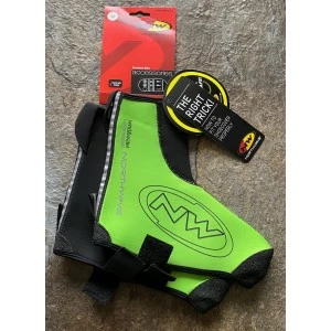 Couvres Chaussures NORTHWAVE SONIC HIGH SHOECOVER M/XXL P.38/40 47/50 Vert 1 Couvres Chaussures NORTHWAVE SONIC HIGH SHOECOVER M/XXL P.38/40 47/50 Vert