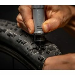 Stan's NoTubes Kit De Réparation STAN'S NO TUBES DART Dual Action Repair Tubeless -Promos Velo Sprinter Magasin kit de reparation stan s no tubes dart dual action repair tubeless 2