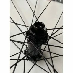 Paire De Roues ROADBORN MAGAD XC Carbone Disque 29p Boost 15/110 & 12/148 -Promos Velo Sprinter Magasin paire de roues roadborn magad xc carbone disque 29p boost 15110 12148 3