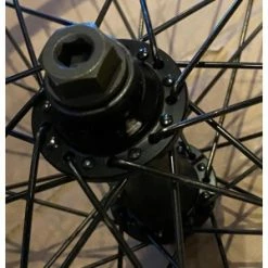 Flybikes Roue Avant Bmx FLYBIKE TREBOL 20" Street Park -Promos Velo Sprinter Magasin roue avant bmx flybike trebol 20 street park 4